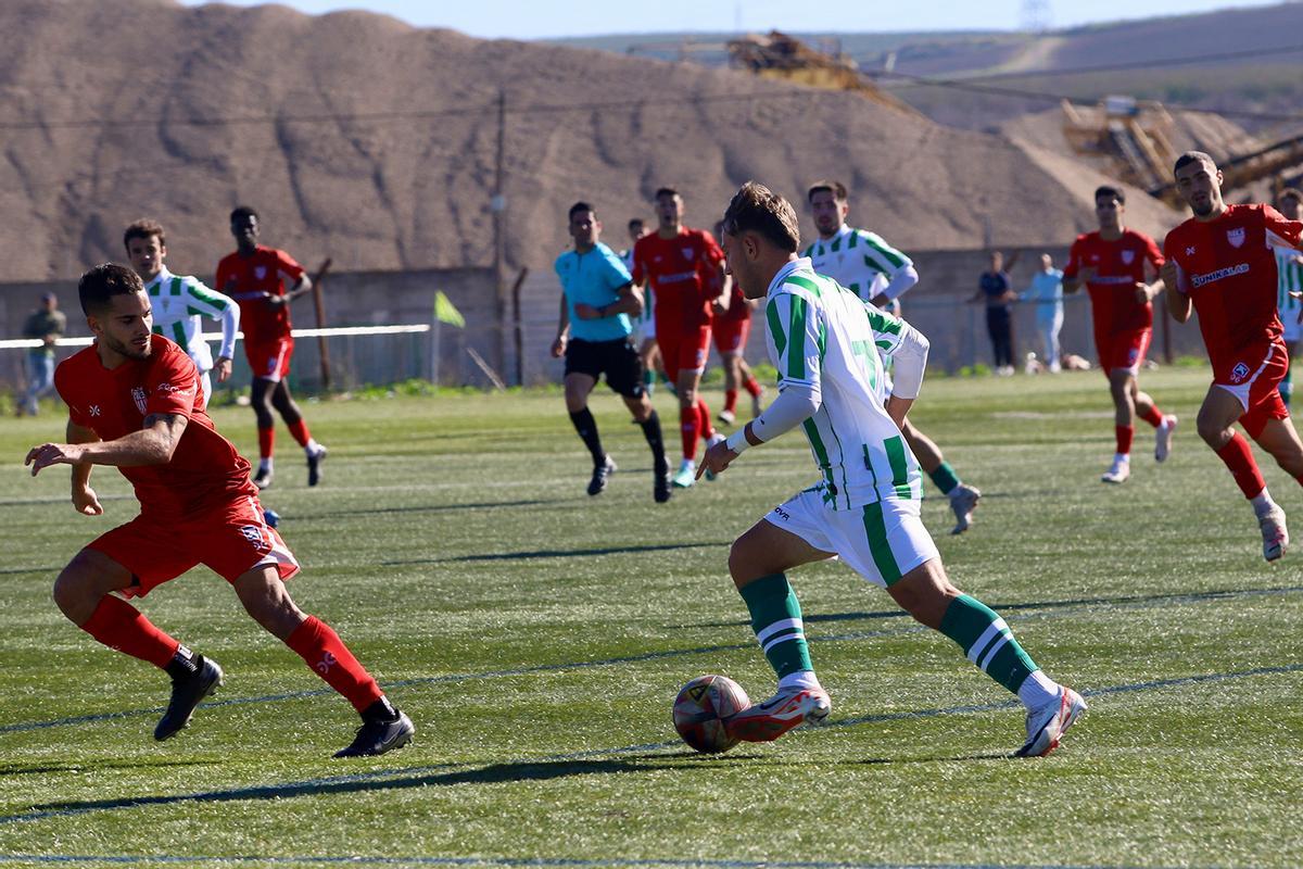 Córdoba CF B - La Palma: el partido de Tercera, en imágenes
