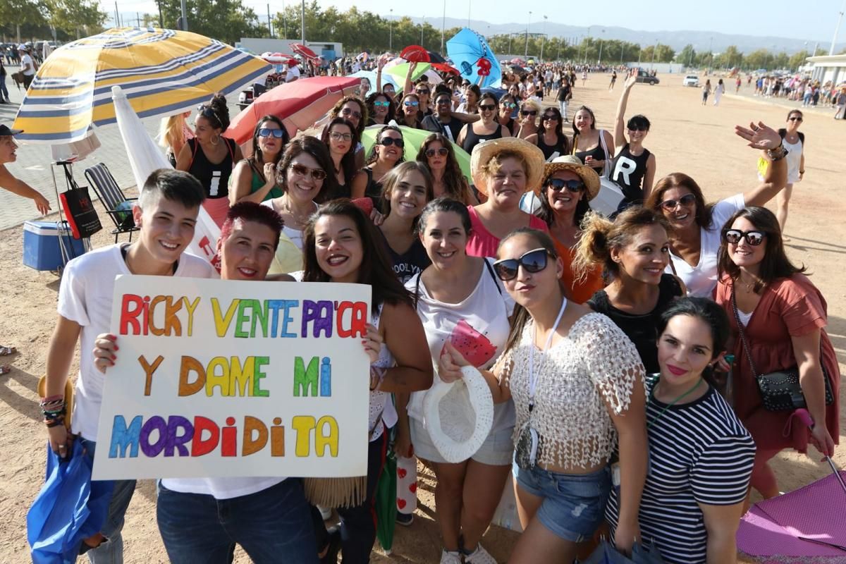 Colas en El Arenal para el concierto de Ricky Martin