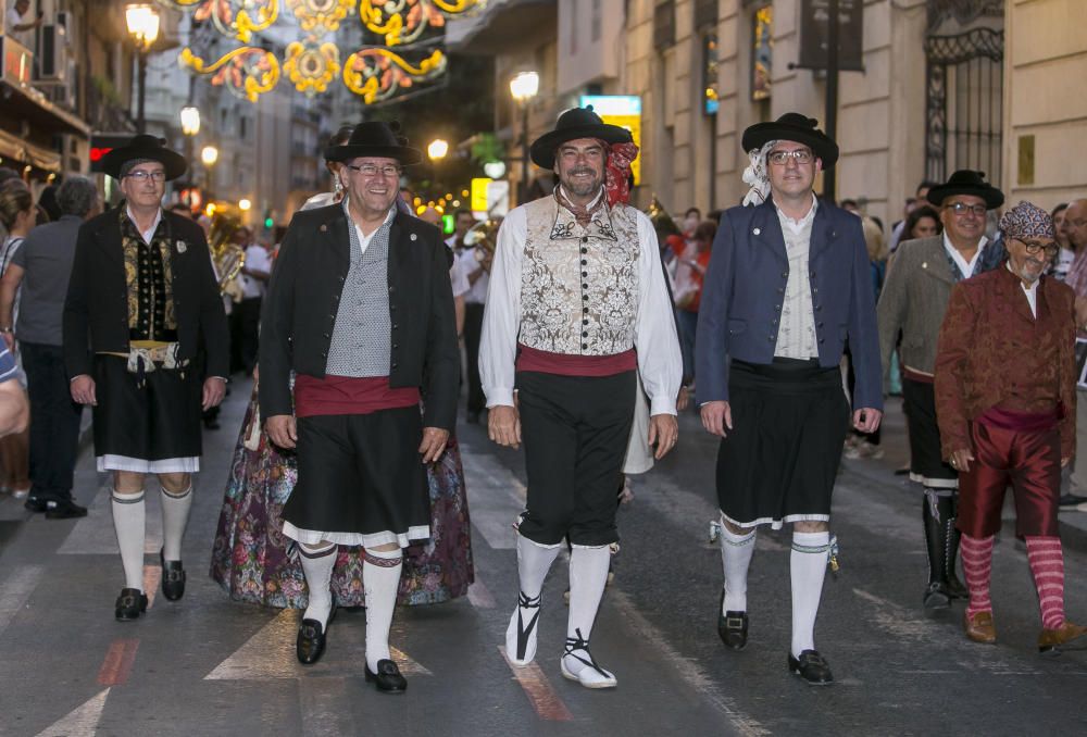 El pregón de las Hogueras 2019 da la bienvenida al Fuego a la ciudad de Alicante