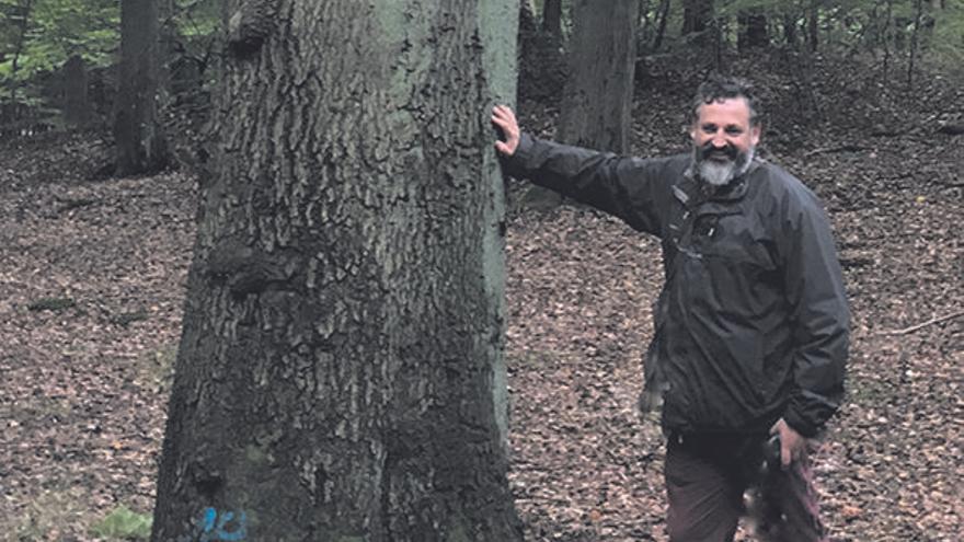 «Estimo  els arbres, són la nostra casa natural»