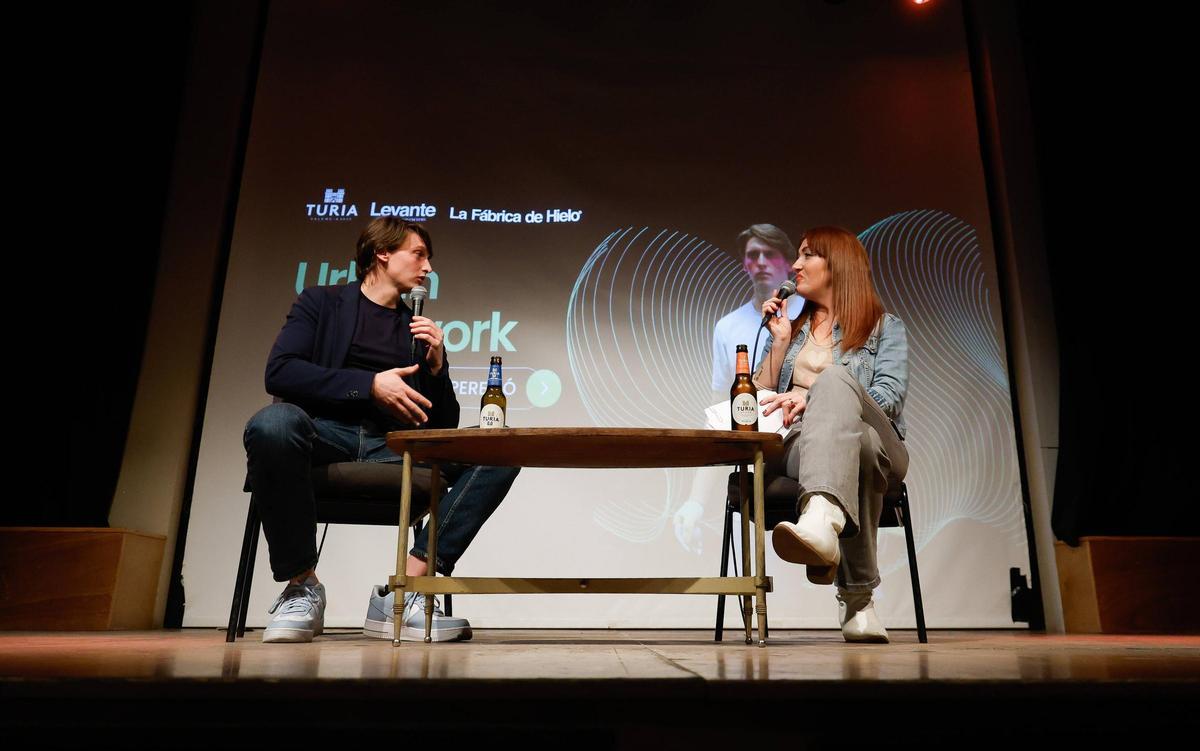 El encuentro, celebrado en la Fábrica de Hielo, contó con el apoyo de Cervezas Turia.