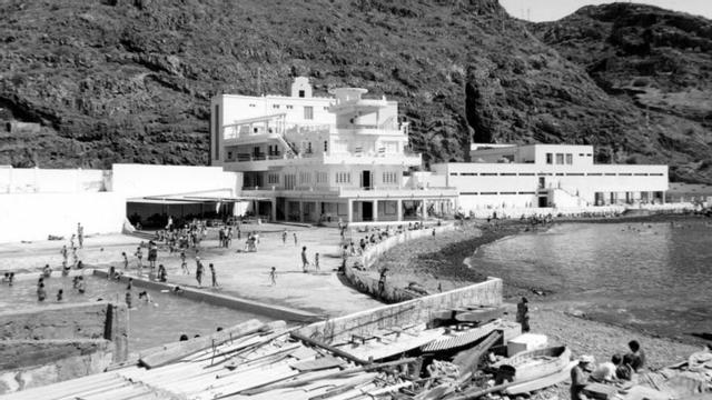 Imagen del balneario en pleno apogeo.
