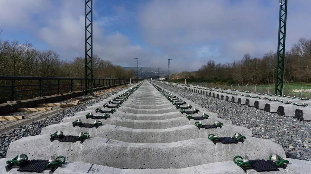 Traviesas monobloque de hormigón.