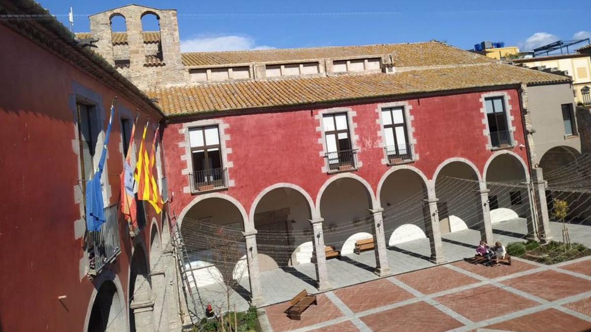 Castelló d'Empúries rep 1,02 milions d'euros dels Next Generation per a la sala municipal del Palau dels Comptes