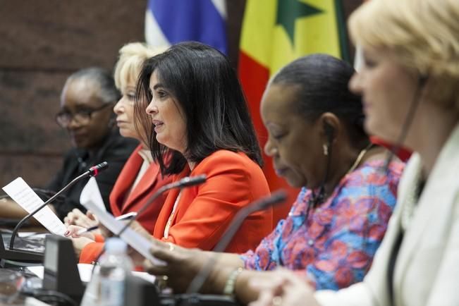 16/05/2016.Inauguración del I Encuentro de Parlamentarias Canarias-África.Hanna Birna.Catherine Samba-Panza.Carolina Darias.Maria Teresa Fernandez de la Vega.Barbara Hendricks.Santa Cruz de Tenerife