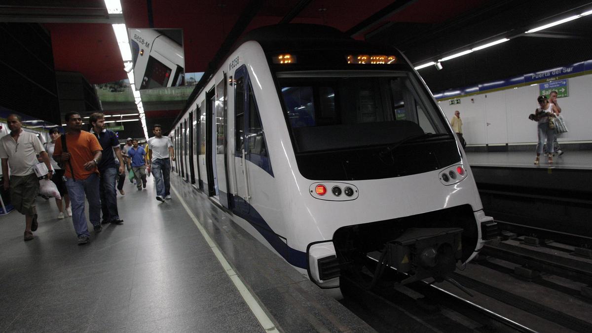 Fotografía de la línea 12 de Metro sur de Madrid.