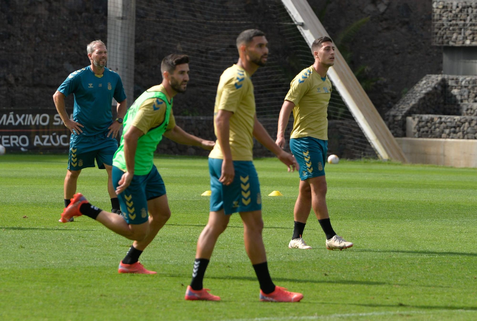 Entrenamiento de la UD Las Palmas (29/09/2021)