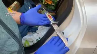 Registro de la Guardia Civil en la vivienda del sospechoso del doble crimen de Mijas