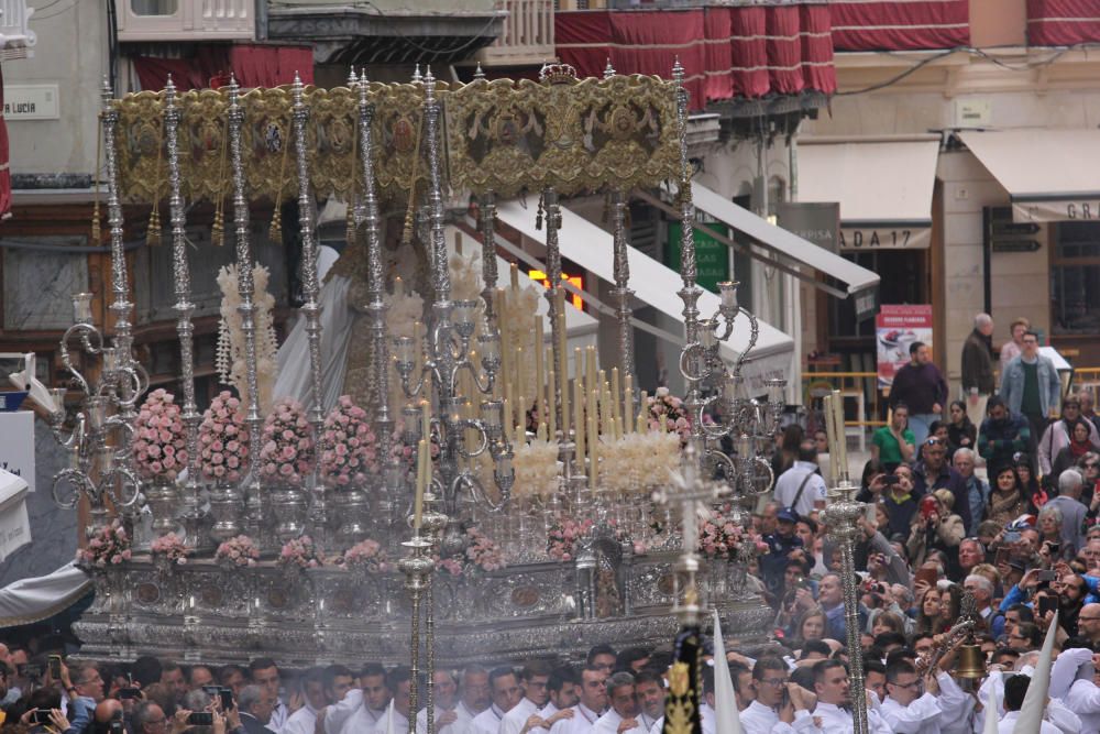 Las imágenes del Resucitado, la procesión del Domingo de Resurrección que pone punto final a la Semana Santa de Málaga