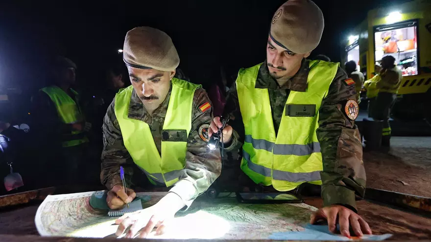 Visita nocturna al Operativo de Prevención y Extinción de Incendios Forestales de Tenerife