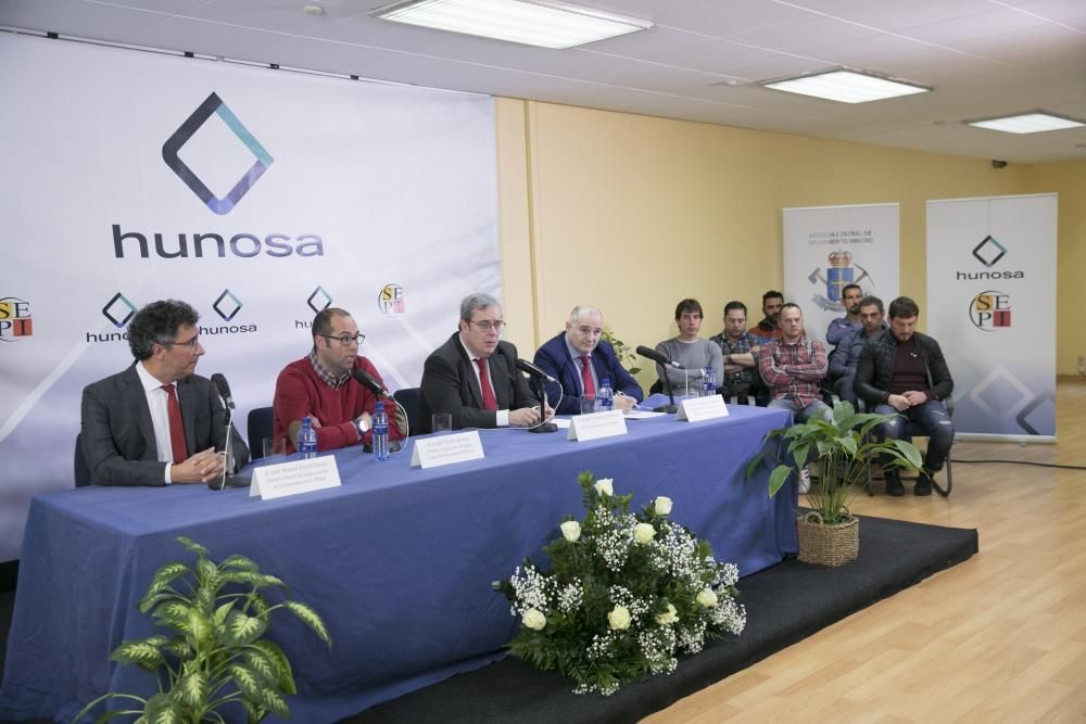 Rueda de prensa de los mineros que participaron en el rescate de Julen