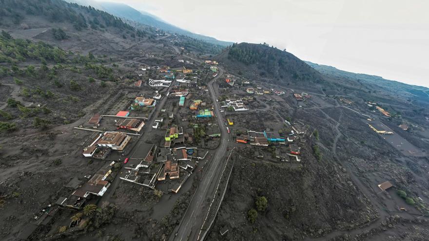 Así cubre la ceniza las zonas más afectadas por el volcán de La Palma