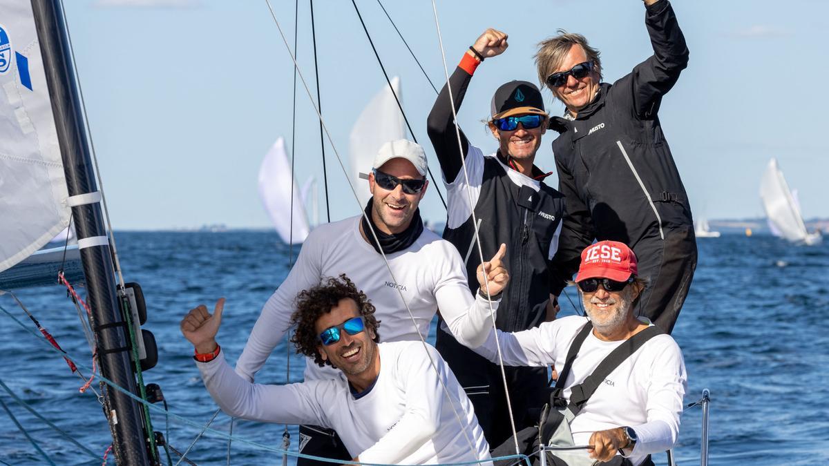 El equipo del Noticia, liderado por &quot;Pichu&quot; Torcida.