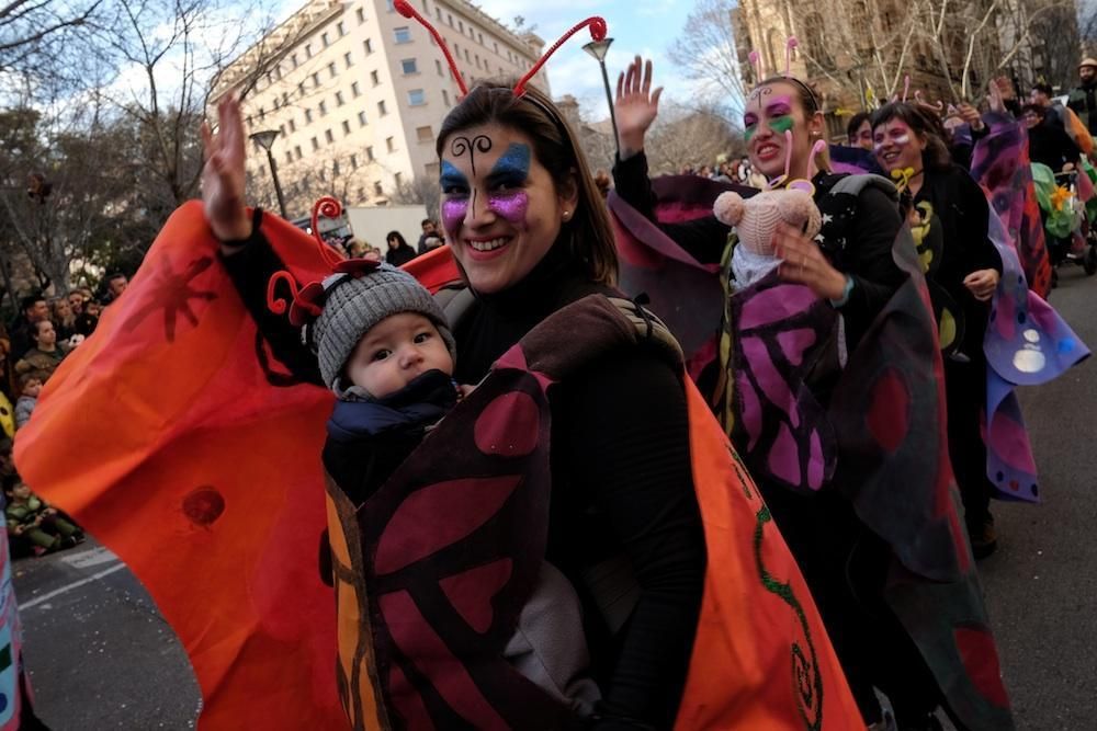 Sa Rua: Am Sonntagnachmittag (26.2.) erreichte der Karneval auf Mallorca mit dem Faschingsumzug durch Palma seinen Höhepunkt.