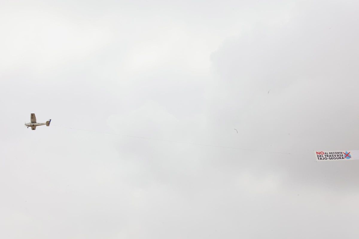 SCRATS AVIONETA