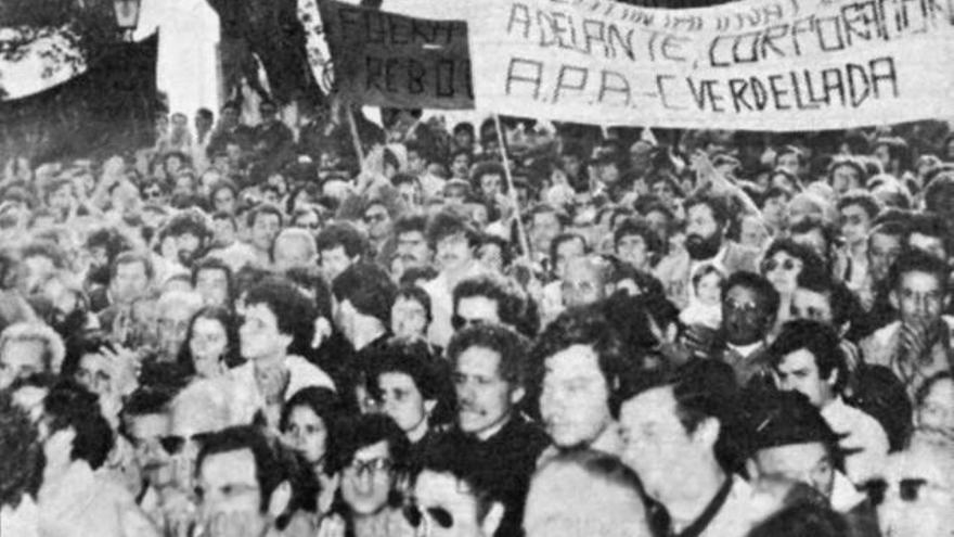 Una protesta en la plaza del Adelantado