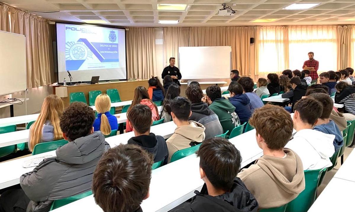 En estos últimos años han incorporado al mismo, programas que le convierten en un colegio puntero en innovación