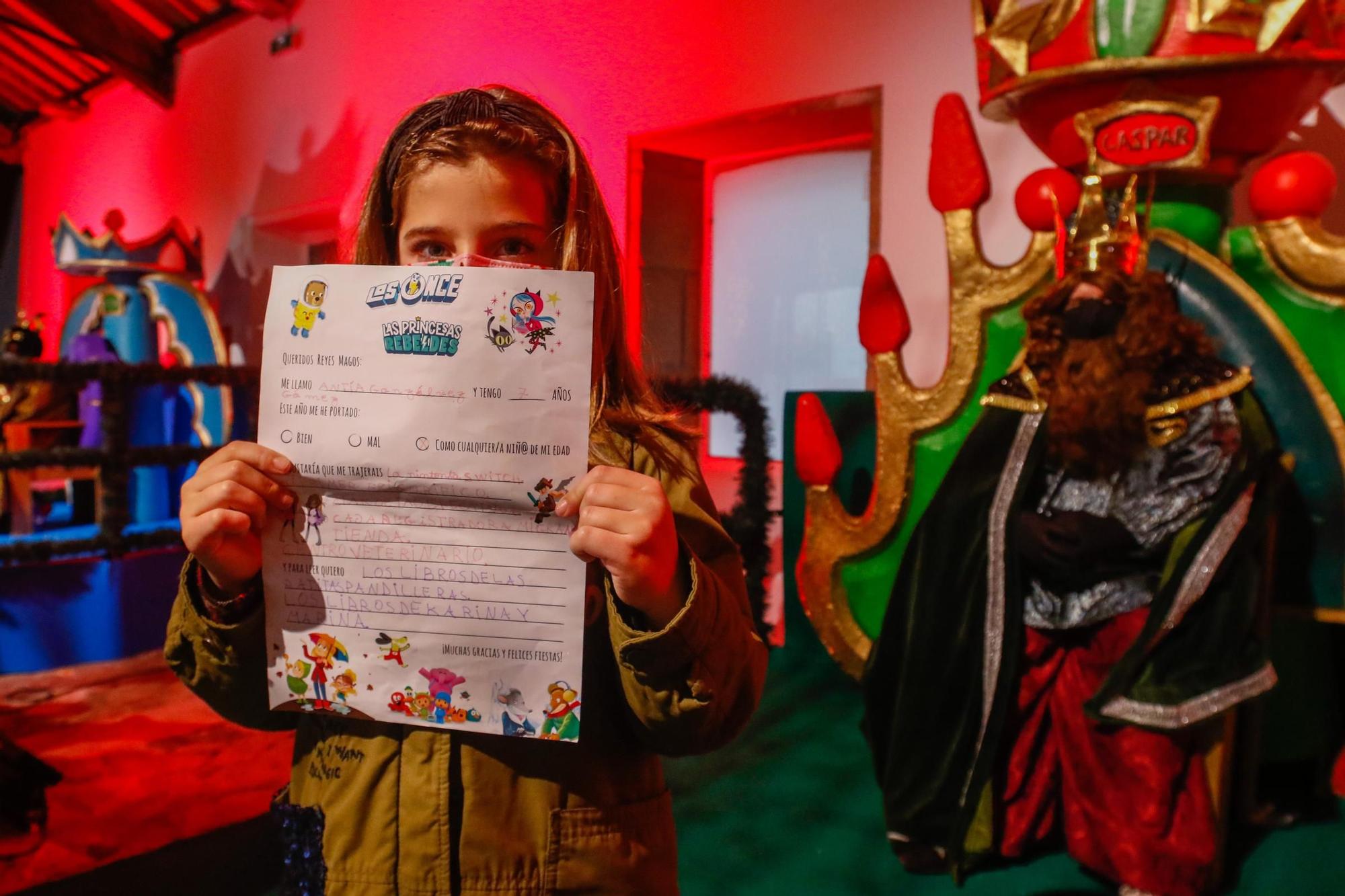 Los Reyes Magos planifican su gran noche con entrevistas previas en Vilagarcía