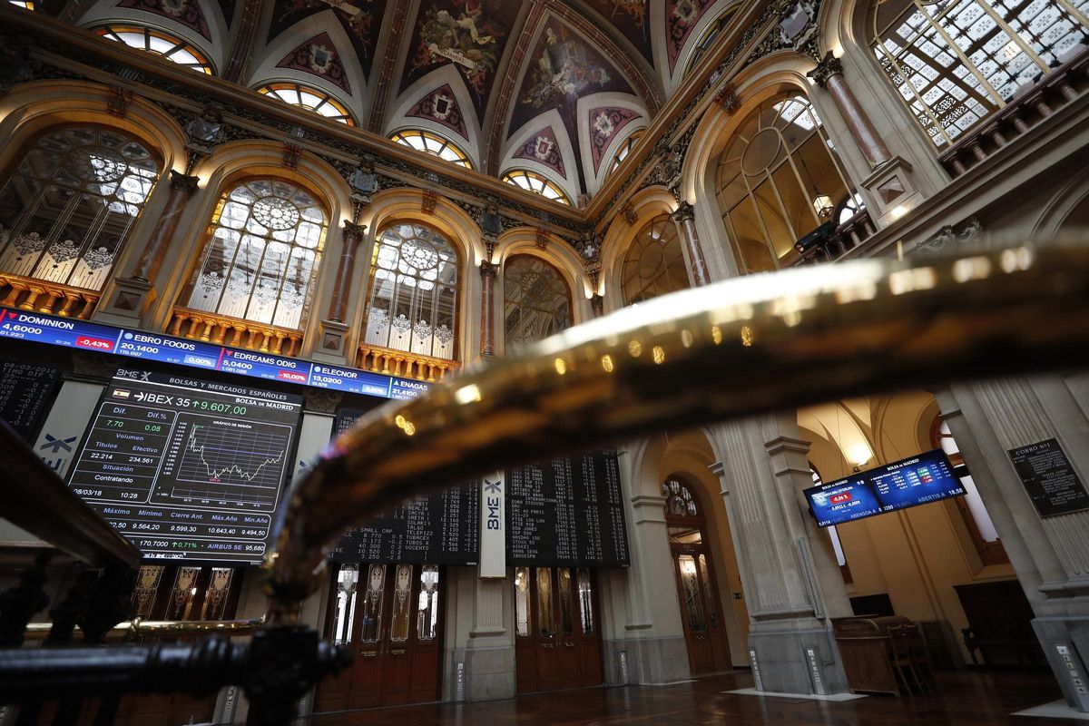 L’Ibex 35 arriba als 15.000 punts i recupera nivells de fa 18 anys