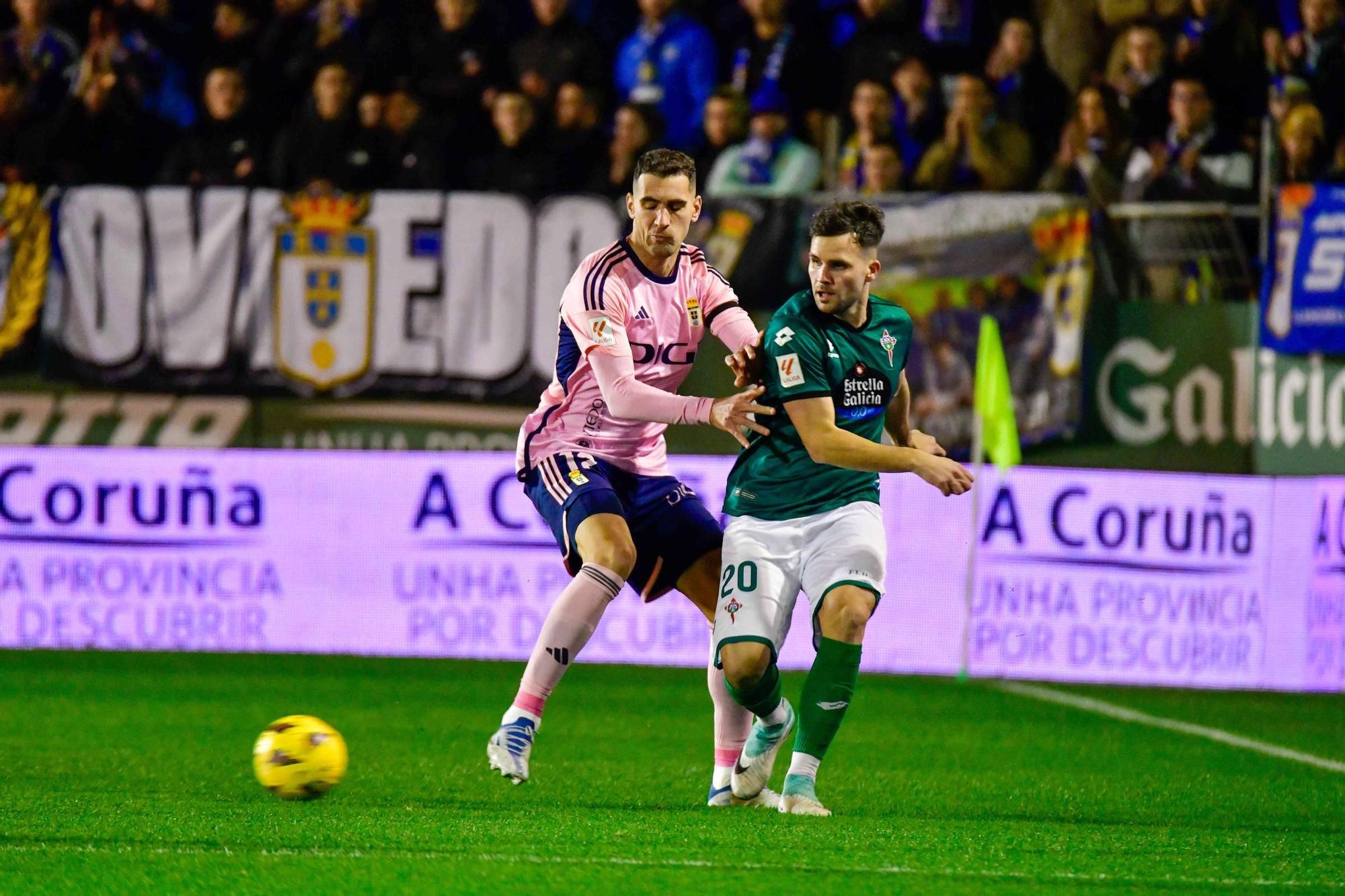 EN IMÁGENES: El Racing de Ferrol - Real Oviedo, con gran presencia de afición oviedista