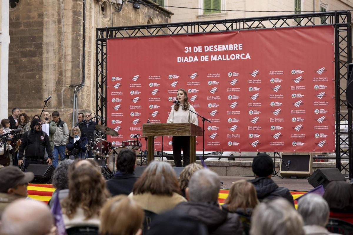 La OCB y Joves per la Llengua consolidan la Diada de Mallorca con un acto multitudinario