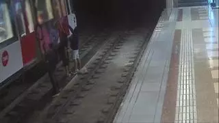 Los Mossos detienen a cuatro grafiteros del metro por las firmas que dejaron en las pintadas