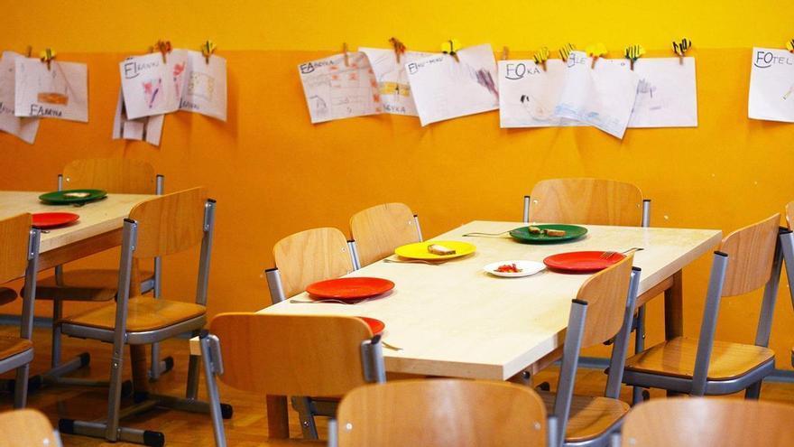 Tres empresas asumirán el servicio de los 33 comedores tras el cierre de la cocina de Can Arabí