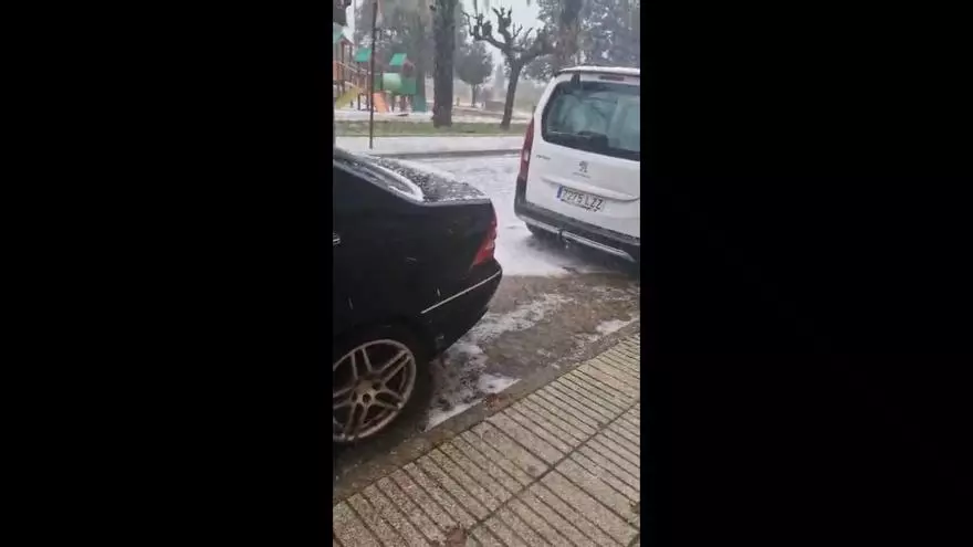 El granizo también arrecia en la Barraca, Sueca, Alzira y Polinyà