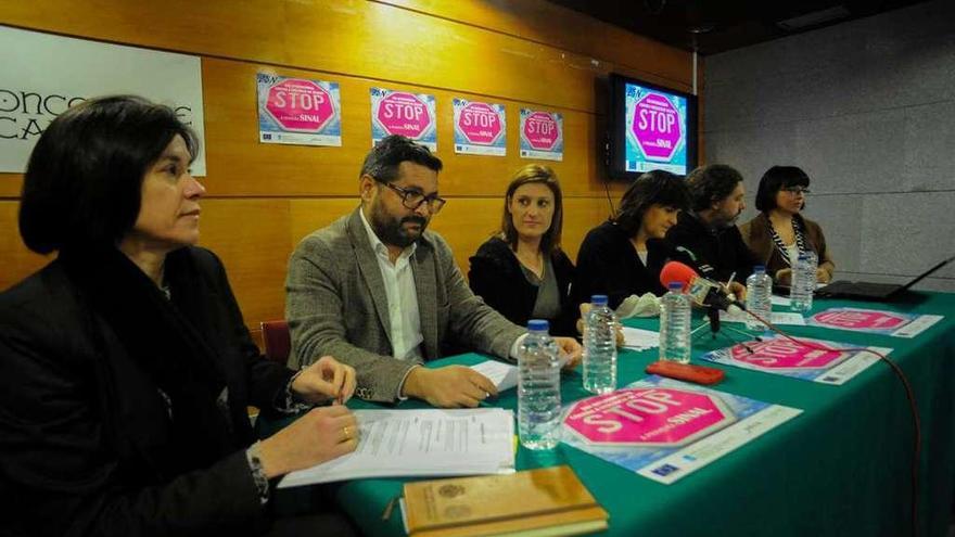 Asistentes a la presentación de la campaña del CIM comarcal. // Iñaki Abella