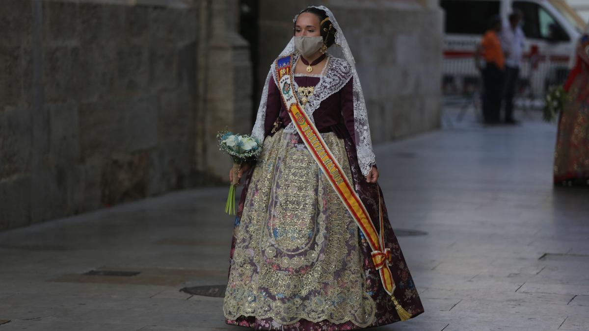 Búscate en el segundo día de Ofrenda por la calle de la Mar (entre las 19.00 y las 20.00 horas)