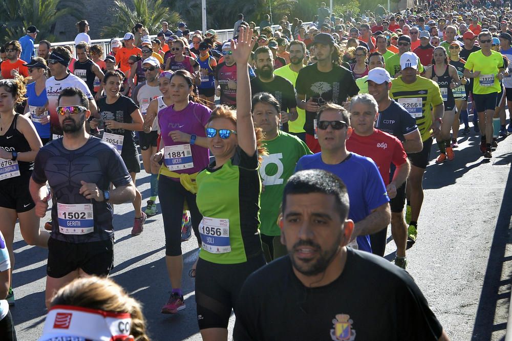 Hassane Ahouchar logra su cuarta victoria en el Medio Maratón de Elche