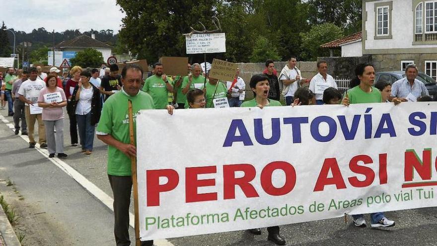 Vecinos de Areas reclamaron la modificación del proyecto que se realizó, pero no se construyó. // E.G.