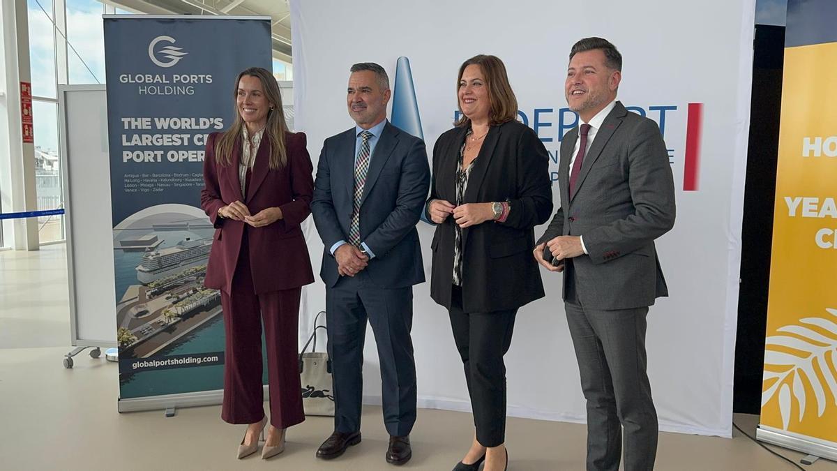 María José Fernández, José Juan Socas, Beatriz Calzada y Teodoro Sosa