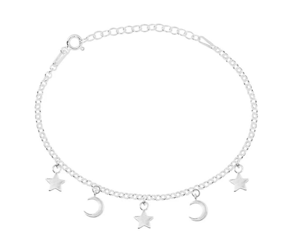 Pulsera con colgantes, de San Saru (precio: 21 euros)