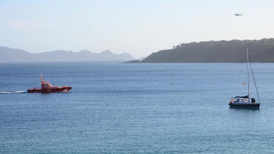Buscan a un vecino de Vigo de unos 70 años desaparecido en la playa de Barra