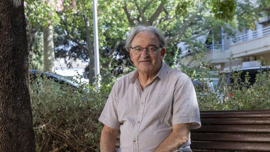 Bernat Riutort, exprofesor de Filosofía Moral y Política en la UIB: «En estas elecciones nos jugamos dos modelos de sociedad»