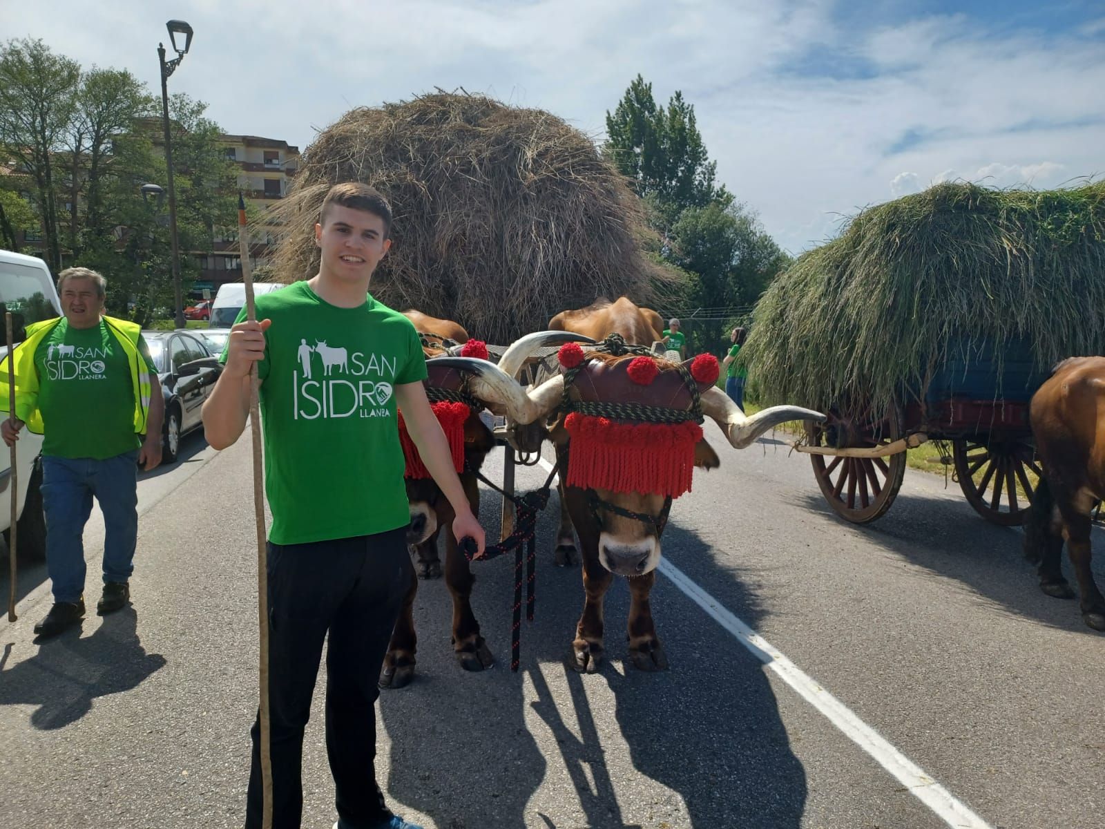 Espectáculo del campo en Llanera: el desfile de San Isidro llena las calles de la mejor tradición ganadera