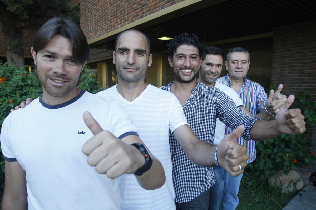 Con Fernández, Juanito, Rafa Navarro y Escalante, compañeros en el ascenso del 99.