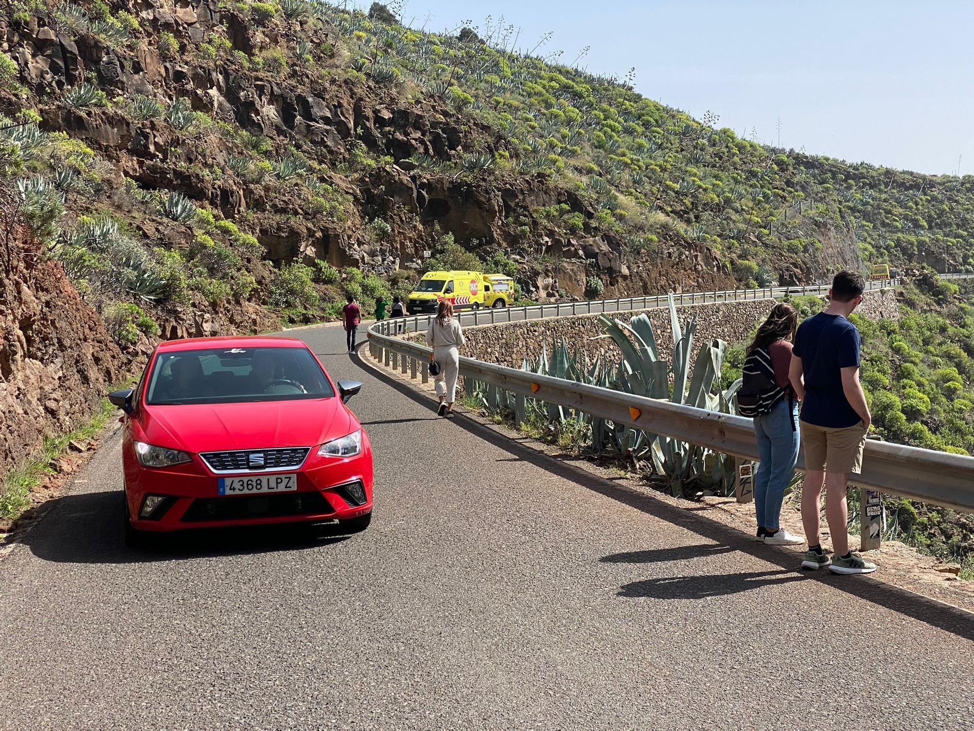 Rescate de un senderista en el fondo del Barranco de las Vacas, en Agüimes