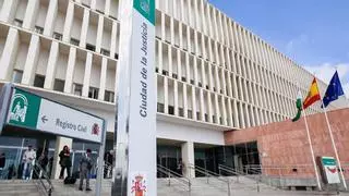 Prisión para el detenido por apuñalar en Málaga a un guardia civil fuera de servicio tras una discusión