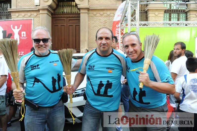 Ambientazo en Santo Domingo por la carrera 90K Camino de la Cruz