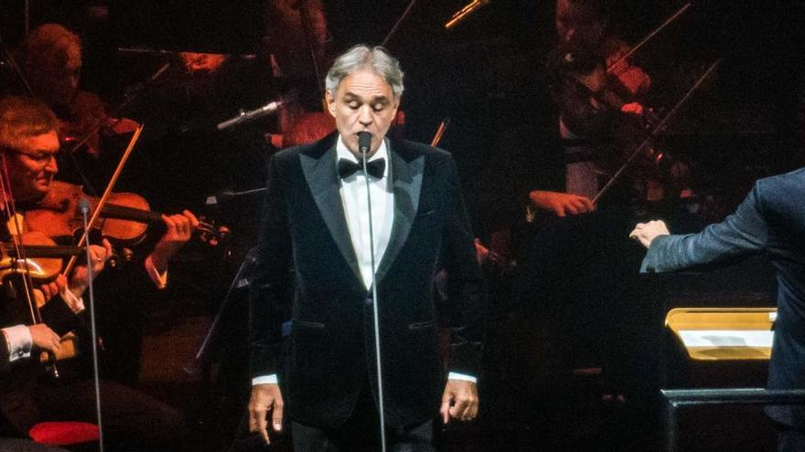 Andrea Bocelli.