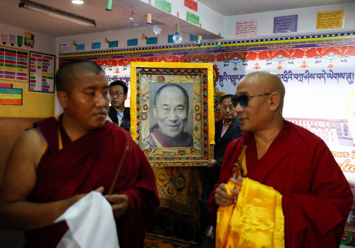 Nepal celebra el 88 cumpleaños del Dalái Lama