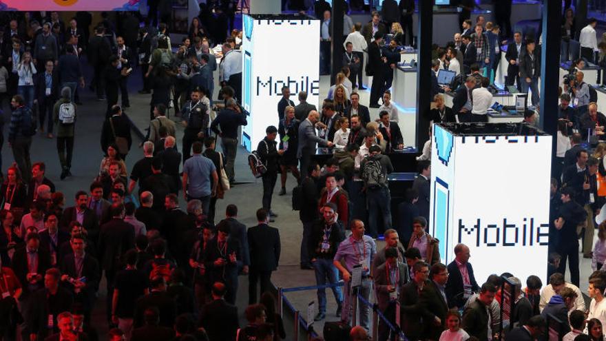 Asistentes al Mobile World Congress de 2017.