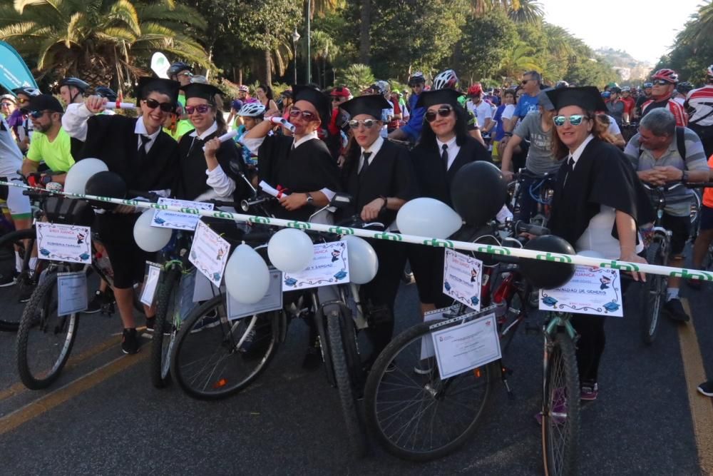 Málaga celebra el Día de la bici