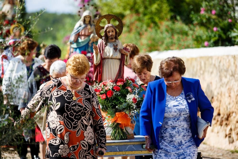 Sant Rafel vivió ayer el día de su patrón fiel a la tradición