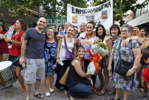 Recibimiento a Andrea Blas a su llegada