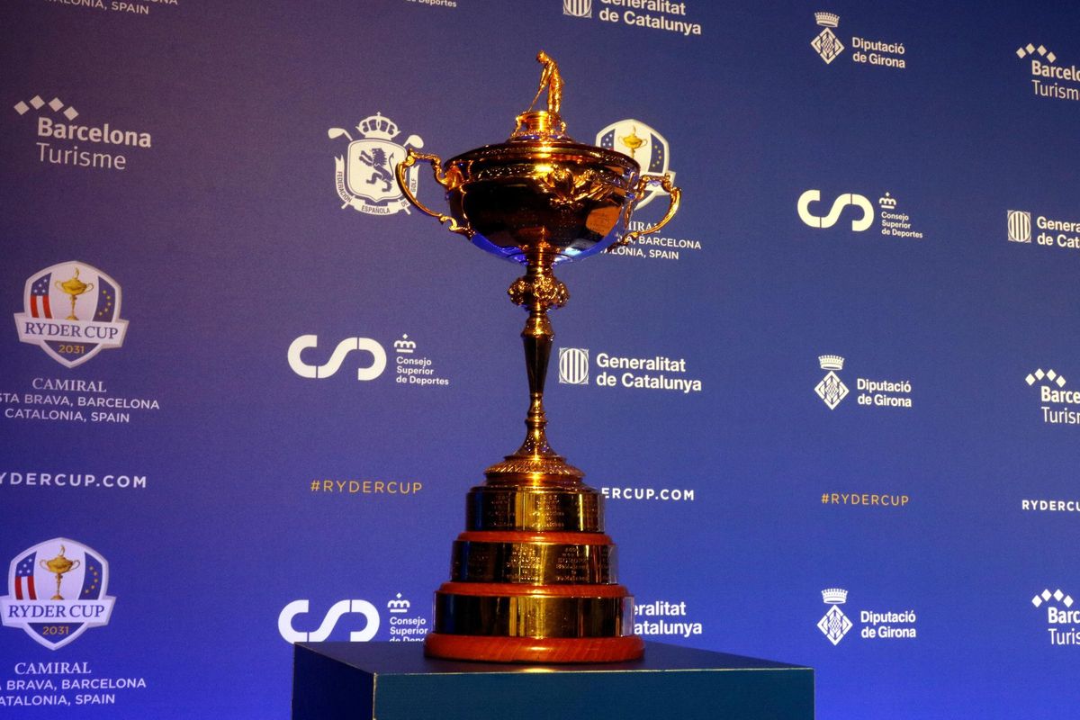 El trofeu de la Ryder Cup, el torneig de golf més prestigiós a nivell internacional.