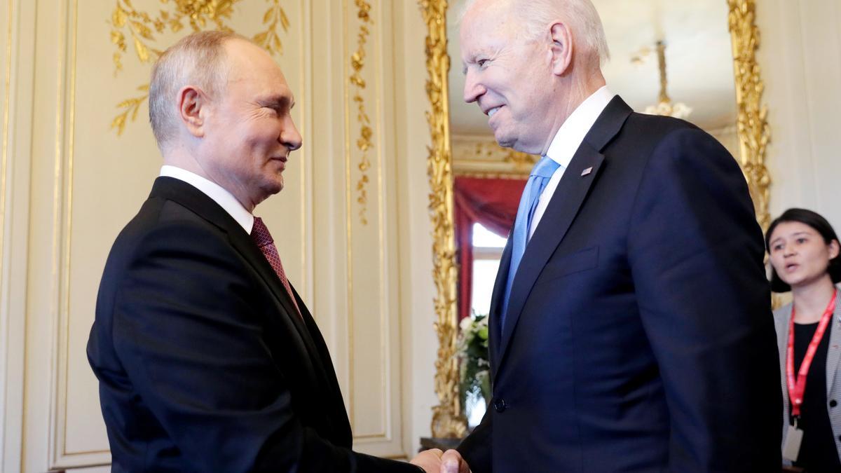 biden-putin-r-4.jpg