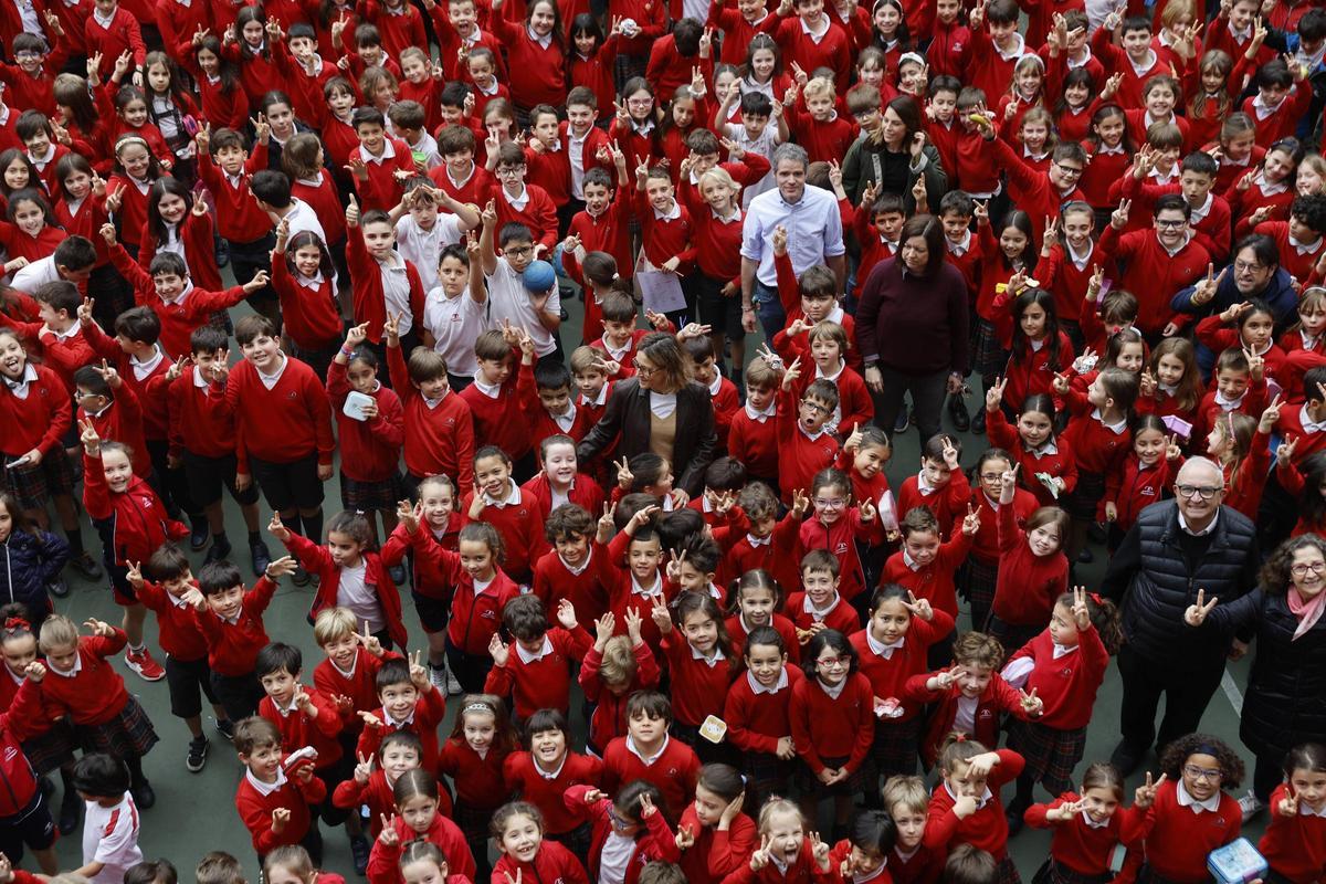Alumnos del Codema celebran la Medalla de oro de Gijón.